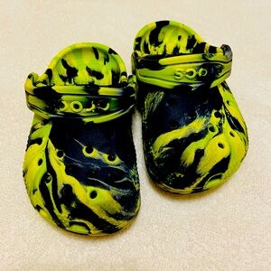 Little boys size 5 Crocs. Barely worn and like new.
